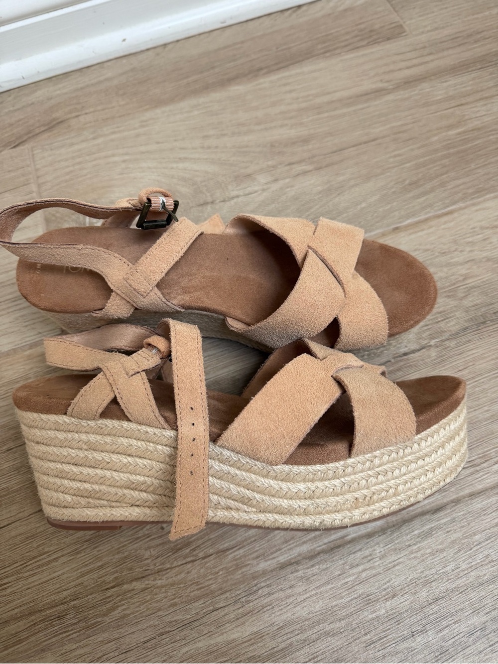 TOMS Tan Suede Crisscross Slingback Sandals